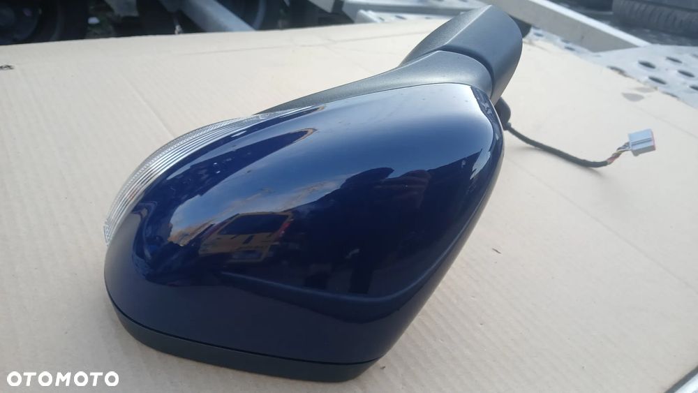 Ford Fiesta MK8 lusterko lewe prawe 10 PIN w kolor EH - 6