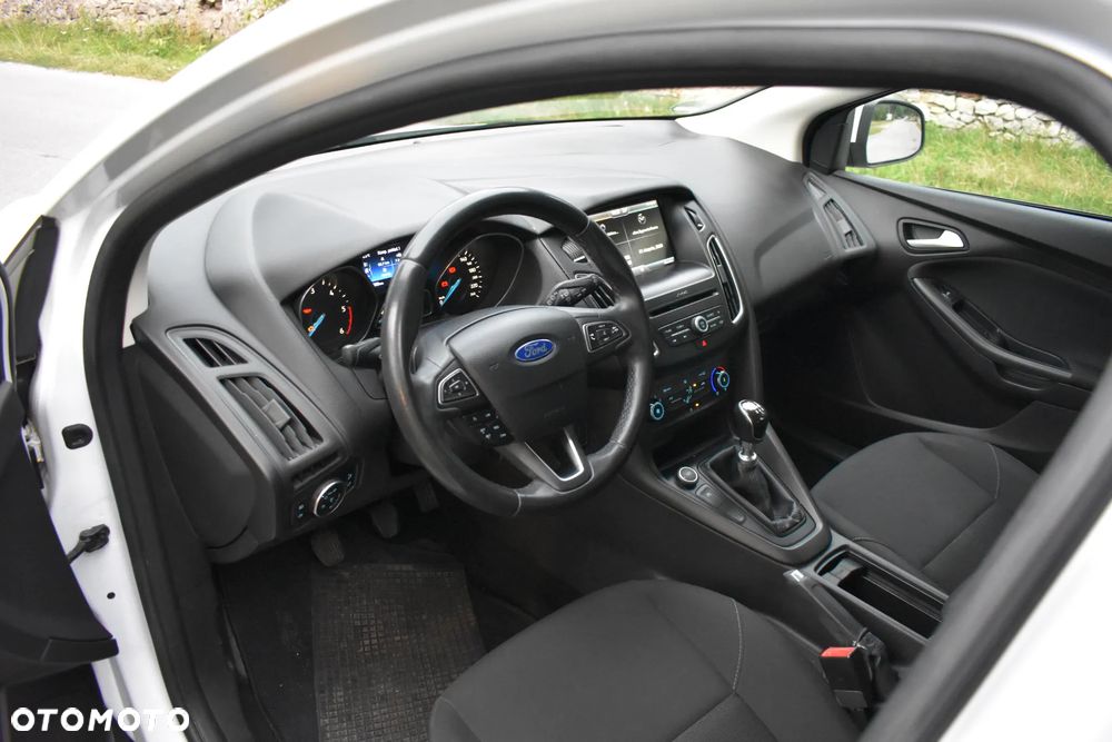 Ford Focus 1.5 TDCi Gold X ASS - 17