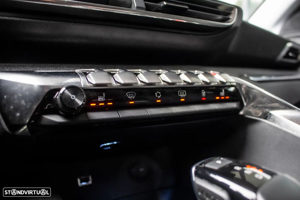 Peugeot 5008 PureTech 130 EAT8 Stop & Start Active Pack - 23