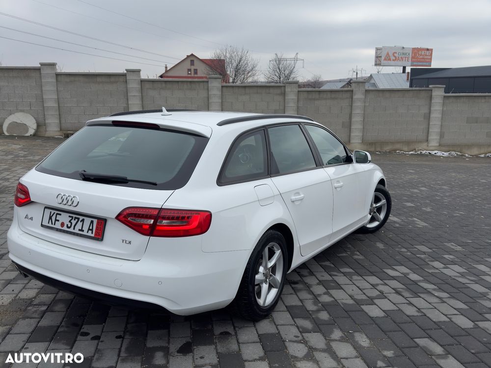 Audi A4 2.0 TDI DPF multitronic Attraction - 3