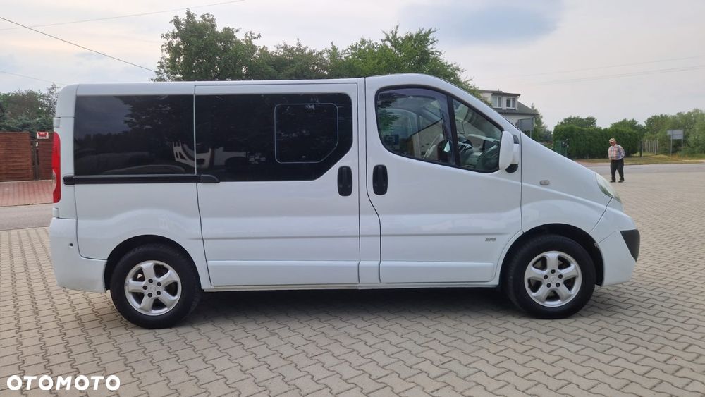 Opel Vivaro - 4