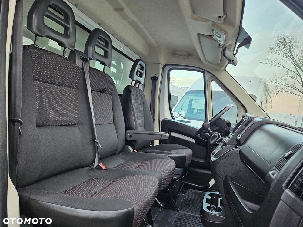 Citroën Jumper Kontener 8 ePAL *84999zł NETTO* 2.2 HD/140KM - 25