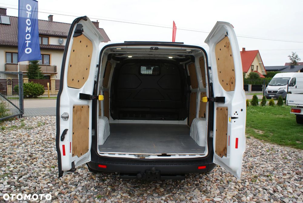 Ford Transit Custom - 9