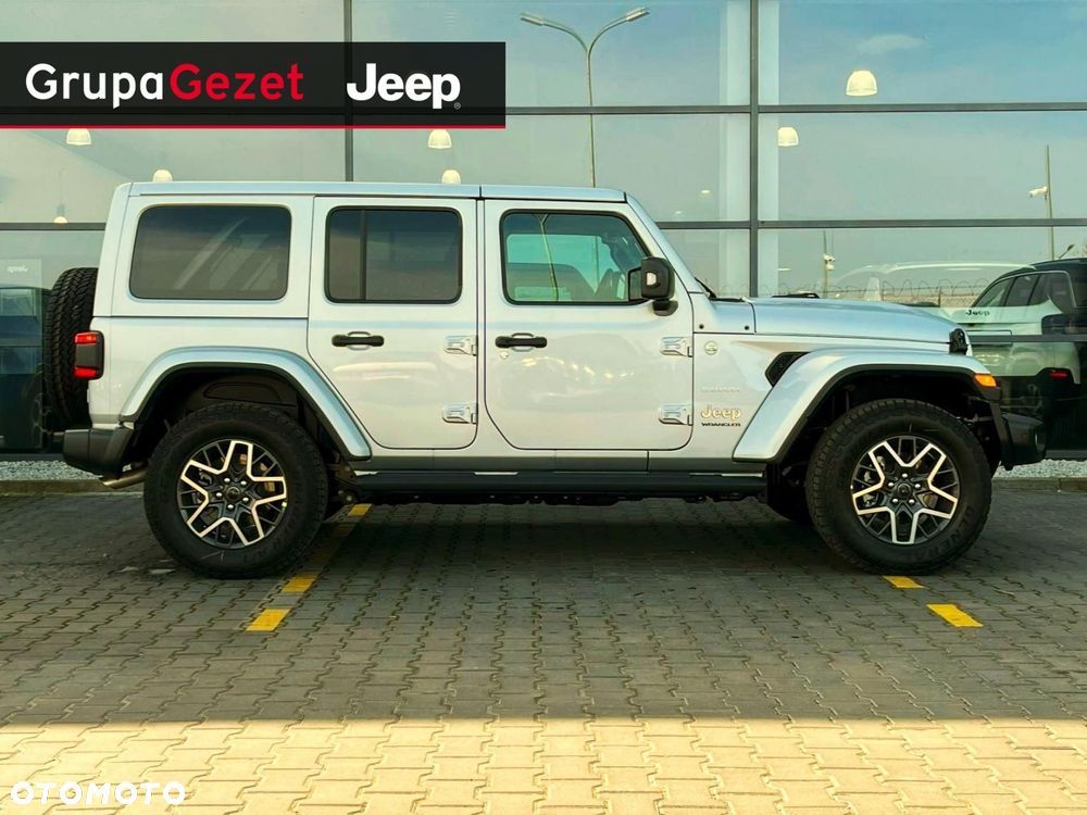 Jeep Wrangler - 3