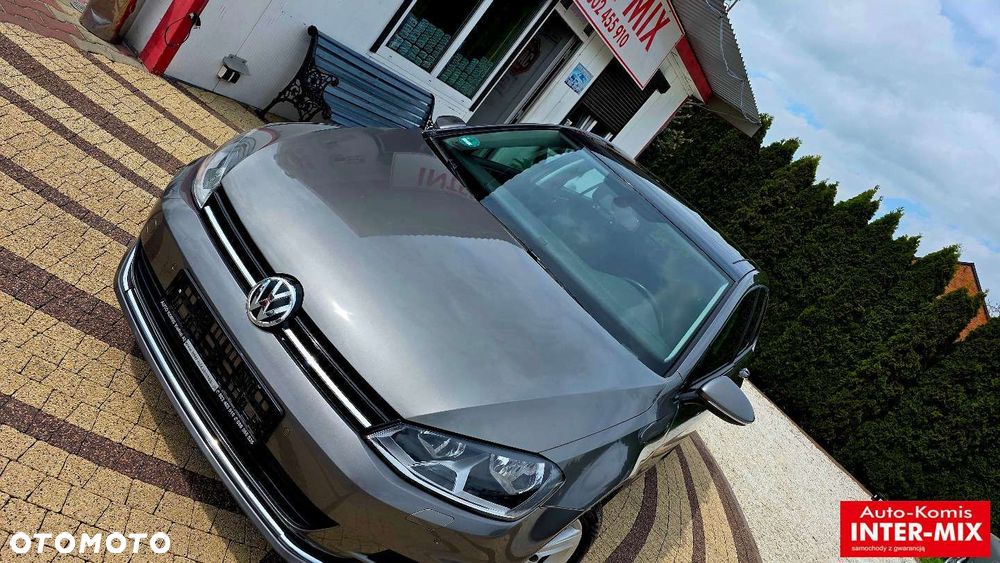 Volkswagen Golf - 10