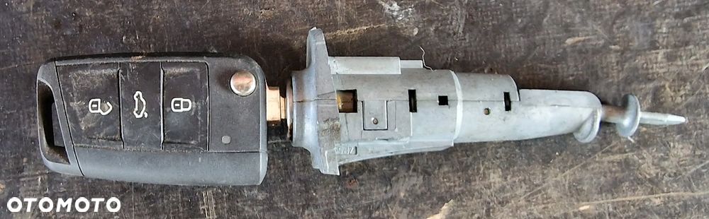 WKŁADKA DRZWI LEWY PRZÓD + KLUCZYK 575837167 SKODA KAROQ - 2