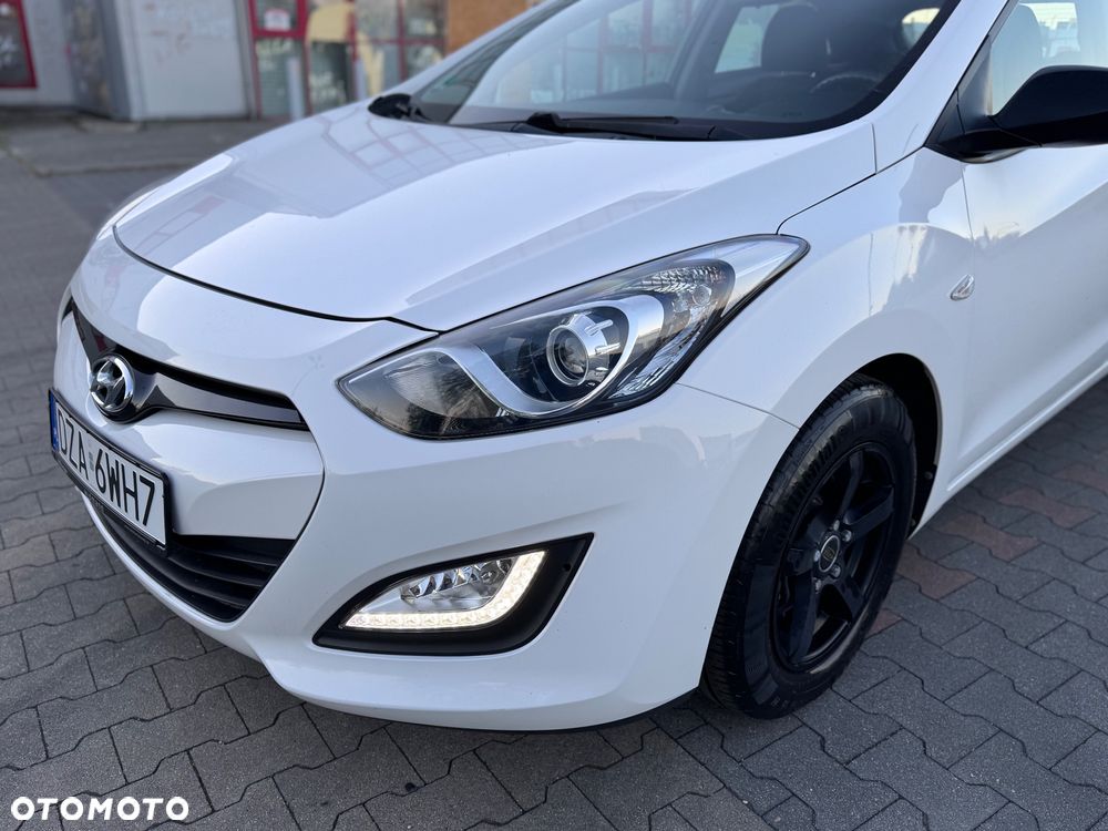 Hyundai i30 - 24