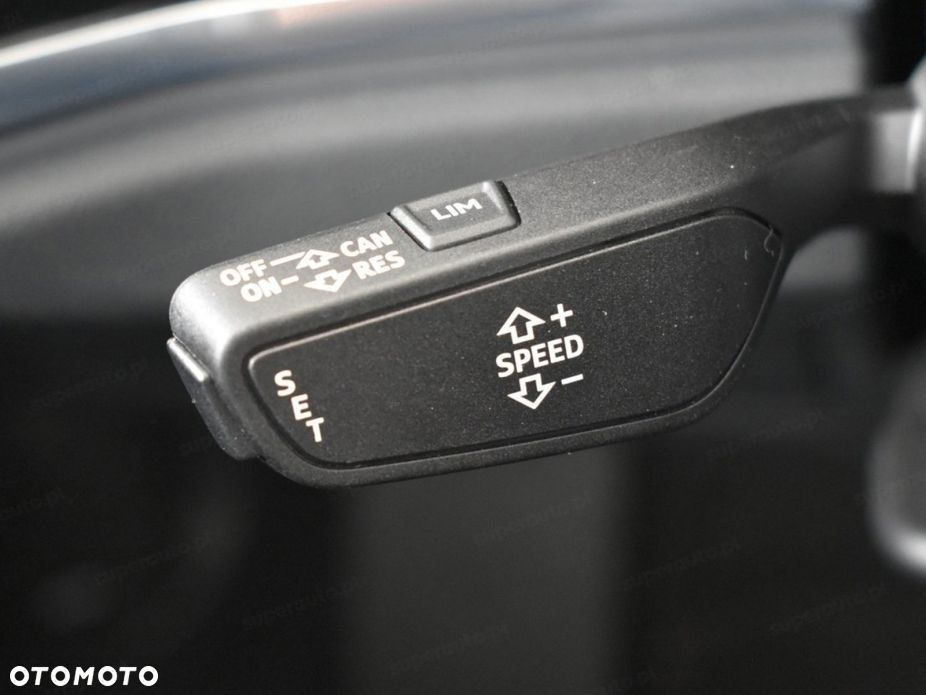 Audi Q3 Sportback - 8