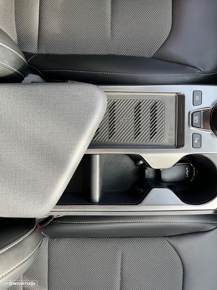 Kia EV6 77,4-kWh - 41