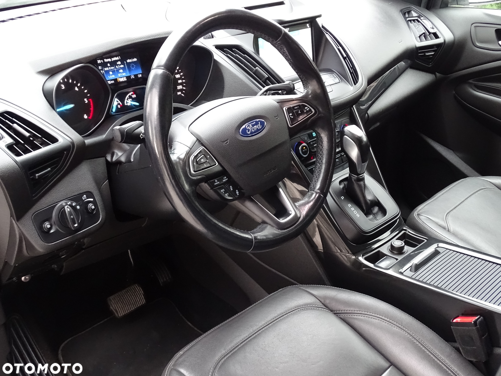 Ford Kuga 2.0 TDCi 4x4 Titanium - 15