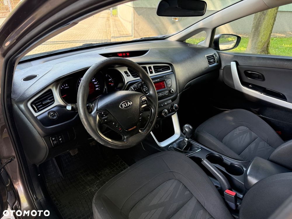 Kia Ceed 1.6 GDI Edition 7 - 6