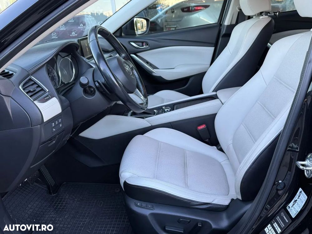 Mazda 6 CD175 AT Revolution Top - 13