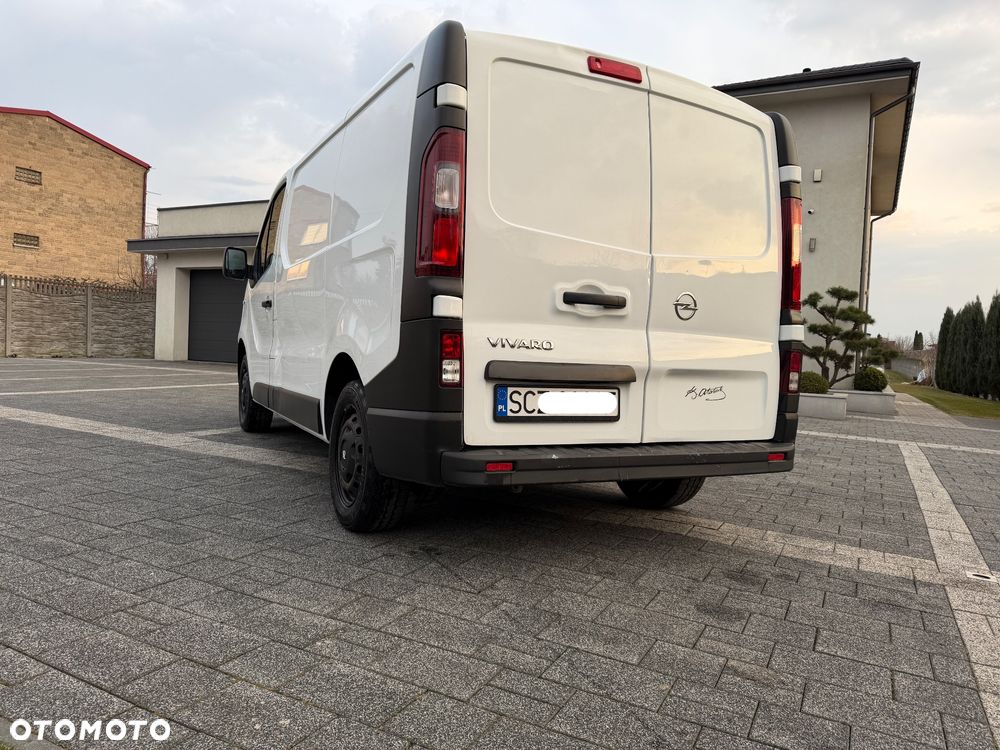Opel vivaro - 6