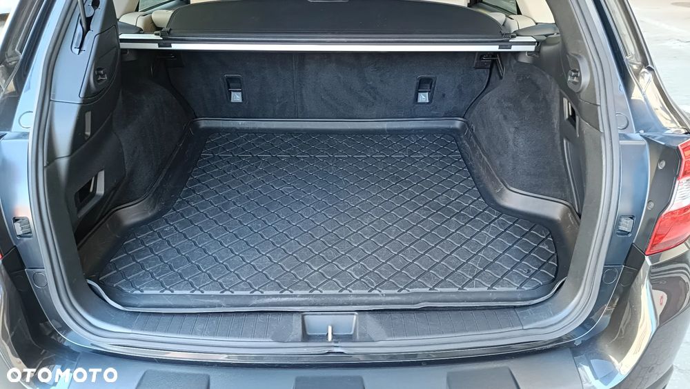 Subaru Outback 2.5i Exclusive - 11