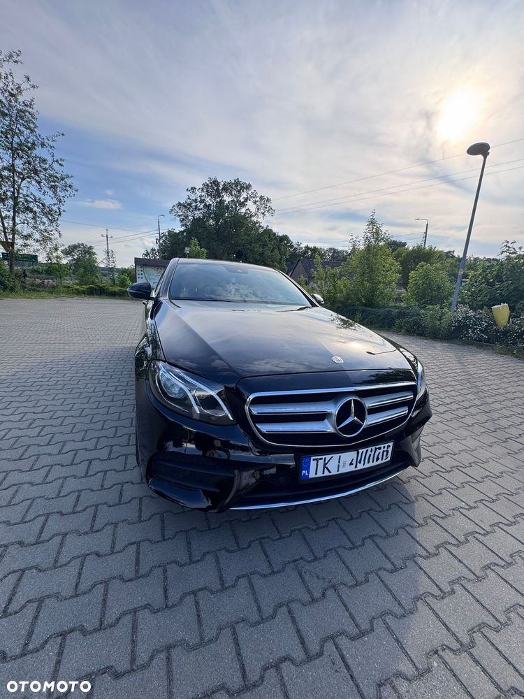 Mercedes-Benz Klasa E 200 d 9G-TRONIC - 1