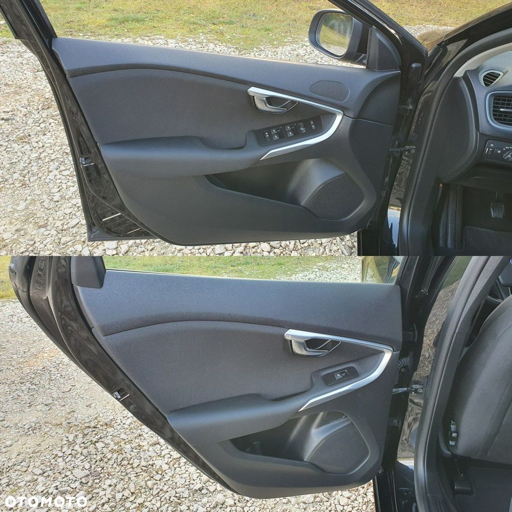 Volvo V40 D2 Kinetic - 12