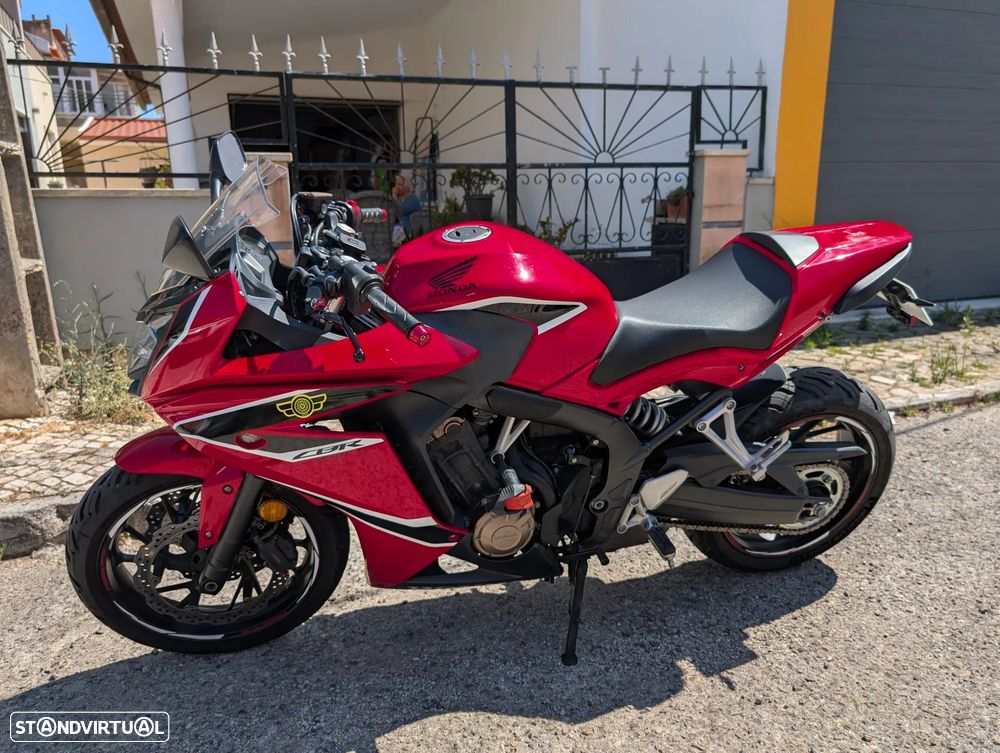 Honda CBR CBR650F - 4