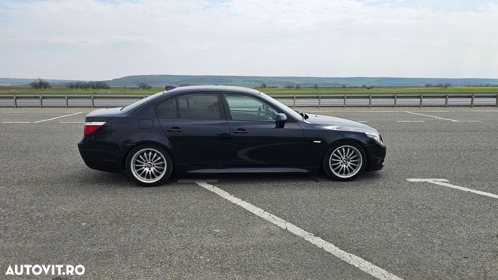 BMW Seria 5 523i - 3