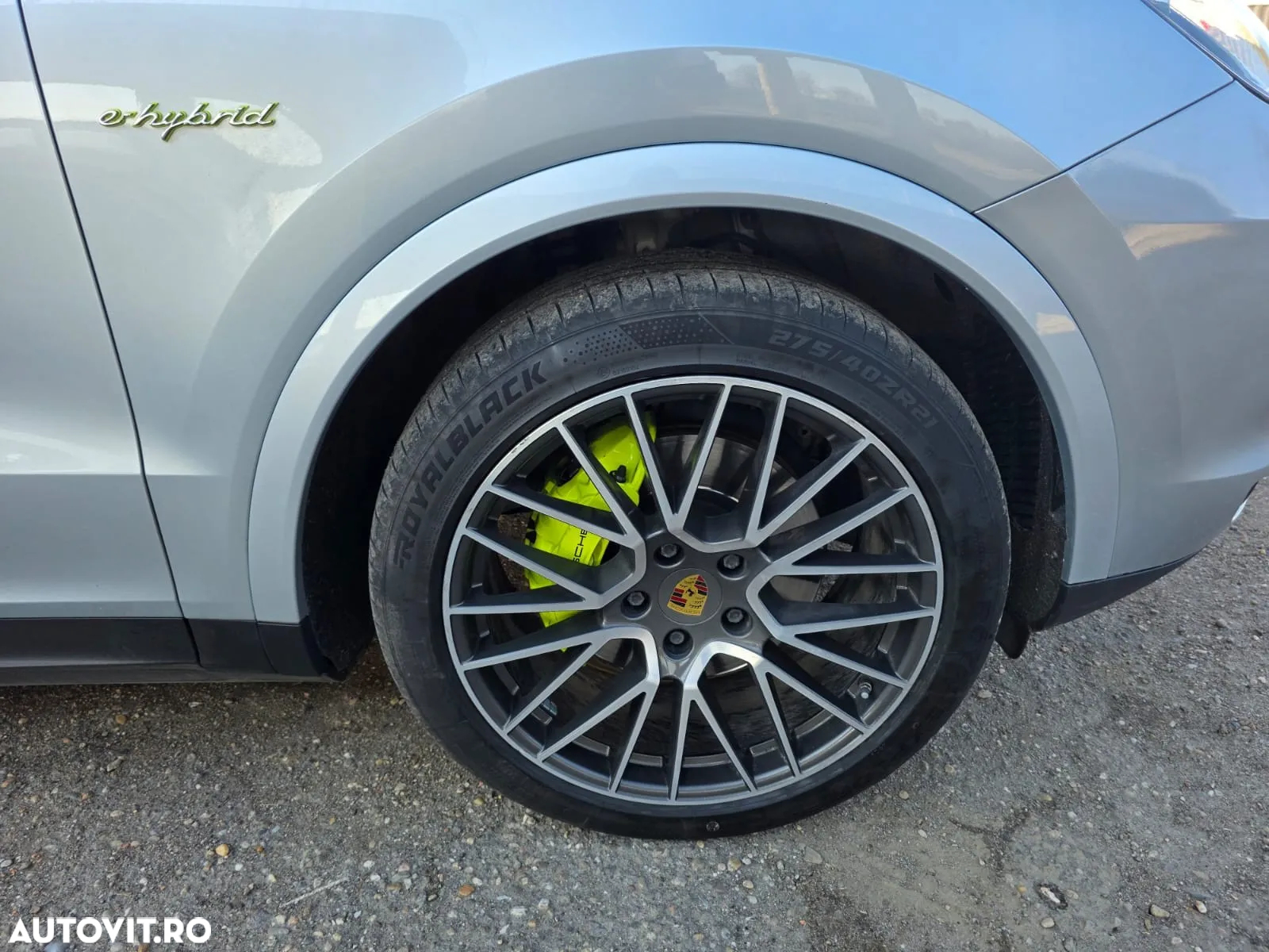 Porsche Cayenne - 7