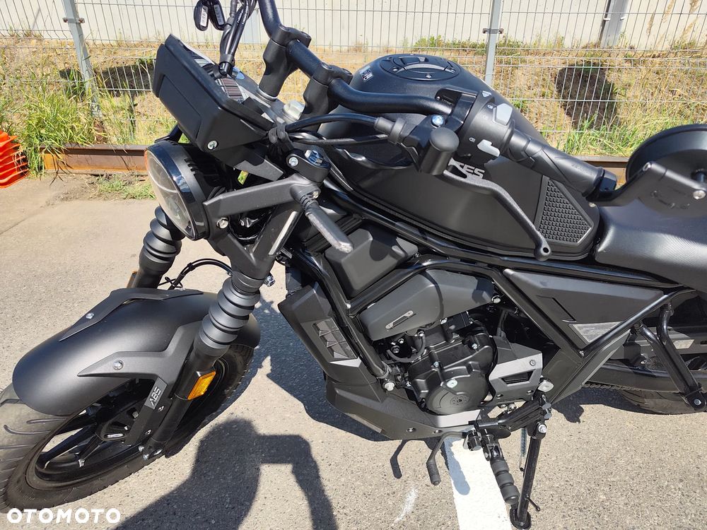 Zontes 125C - 11