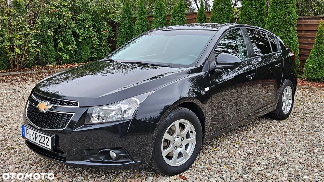 Chevrolet Cruze - 1