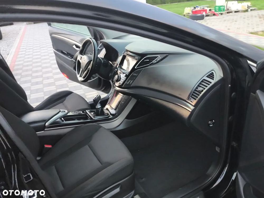 Hyundai i40 1.7 CRDi Comfort - 24