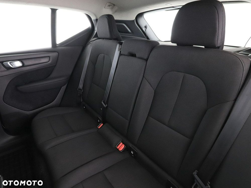 Volvo XC 40 T3 - 18