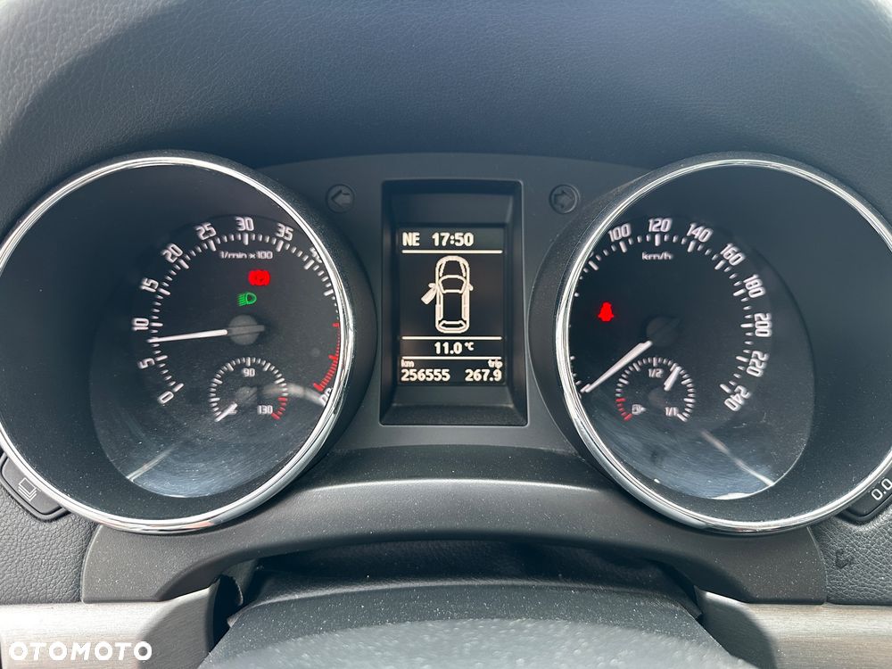 Skoda Yeti 2.0 TDI DPF 4x4 Experience - 16