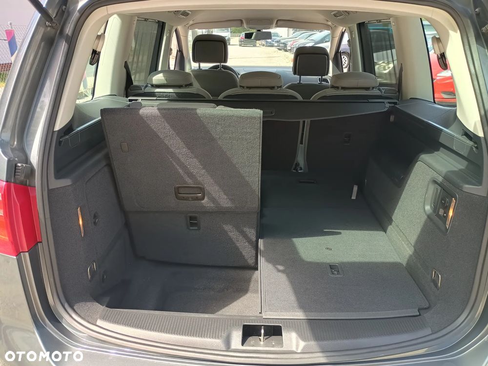 Seat Alhambra 2.0 TDI Ecomotive Reference - 8