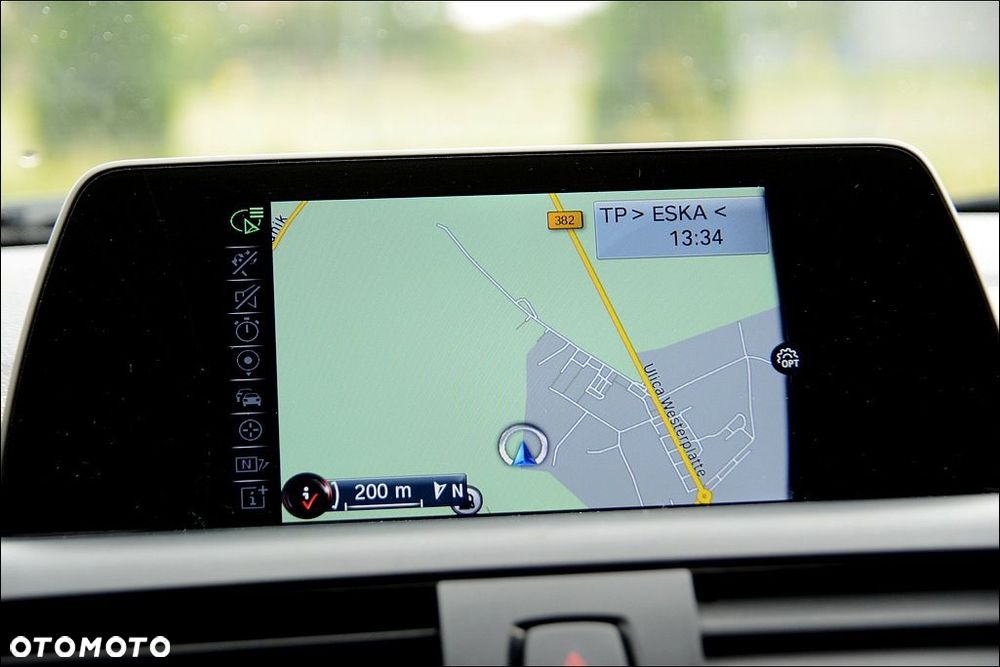 BMW Seria 1 116d EfficientDynamics Edition - 33