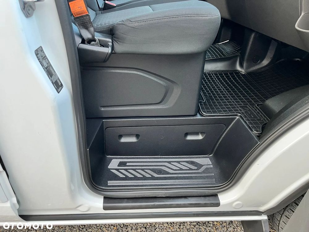 Ford Transit Custom L1H1 - 32
