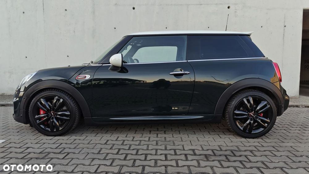 MINI John Cooper Works - 3