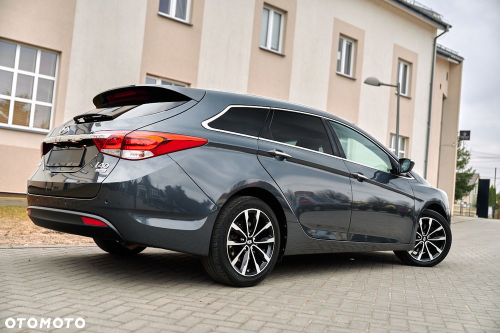 Hyundai i40 Kombi 1.7 CRDi DCT Premium - 18