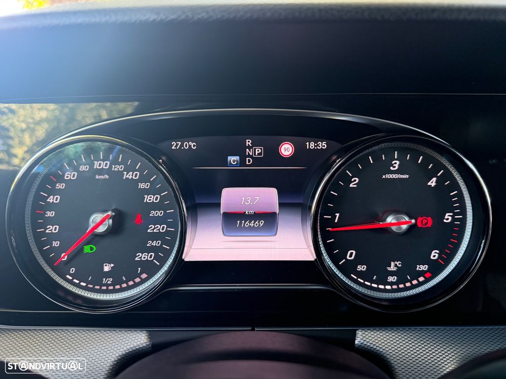 Mercedes-Benz E 220 d 9G-TRONIC AMG Line - 48