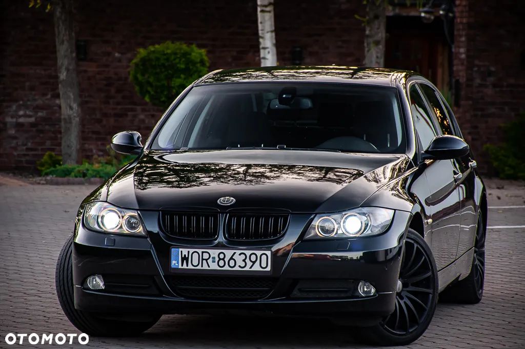 BMW Seria 3 318i Edition Sport - 1