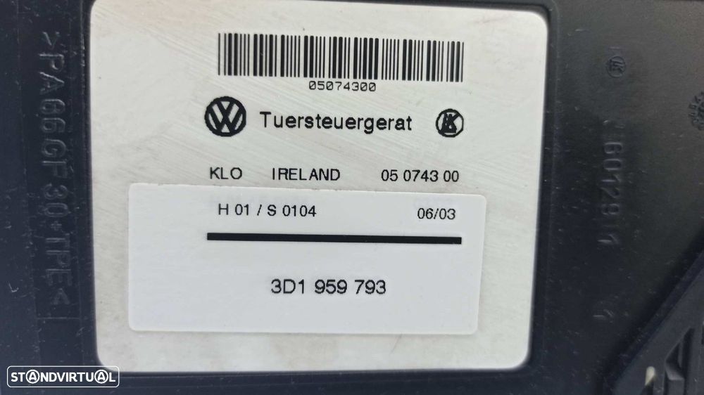 MOTOR ELEVADOR FRENTE ESQUERDO VOLKSWAGEN TOUAREG (7LA) TDI R5 - 5