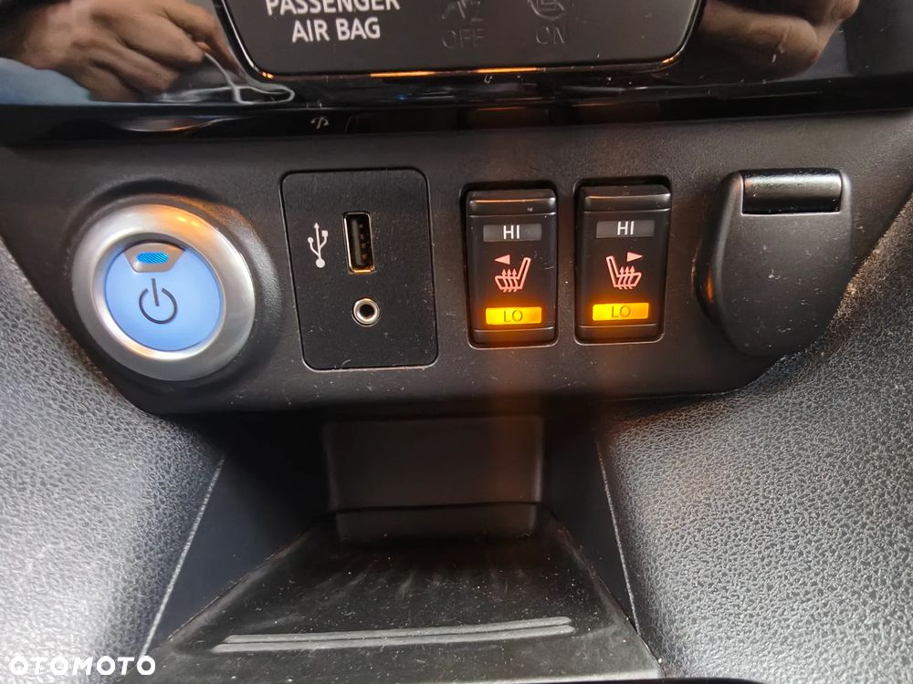 Nissan Leaf - 24