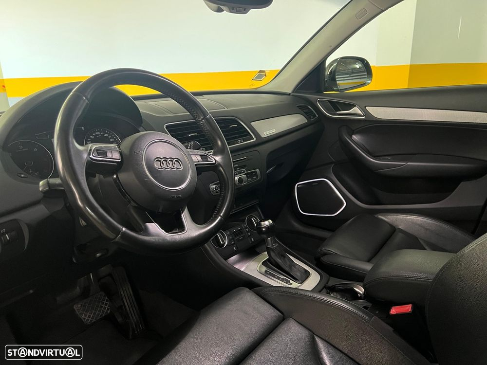Audi Q3 2.0 TDI quattro Sport S tronic - 12