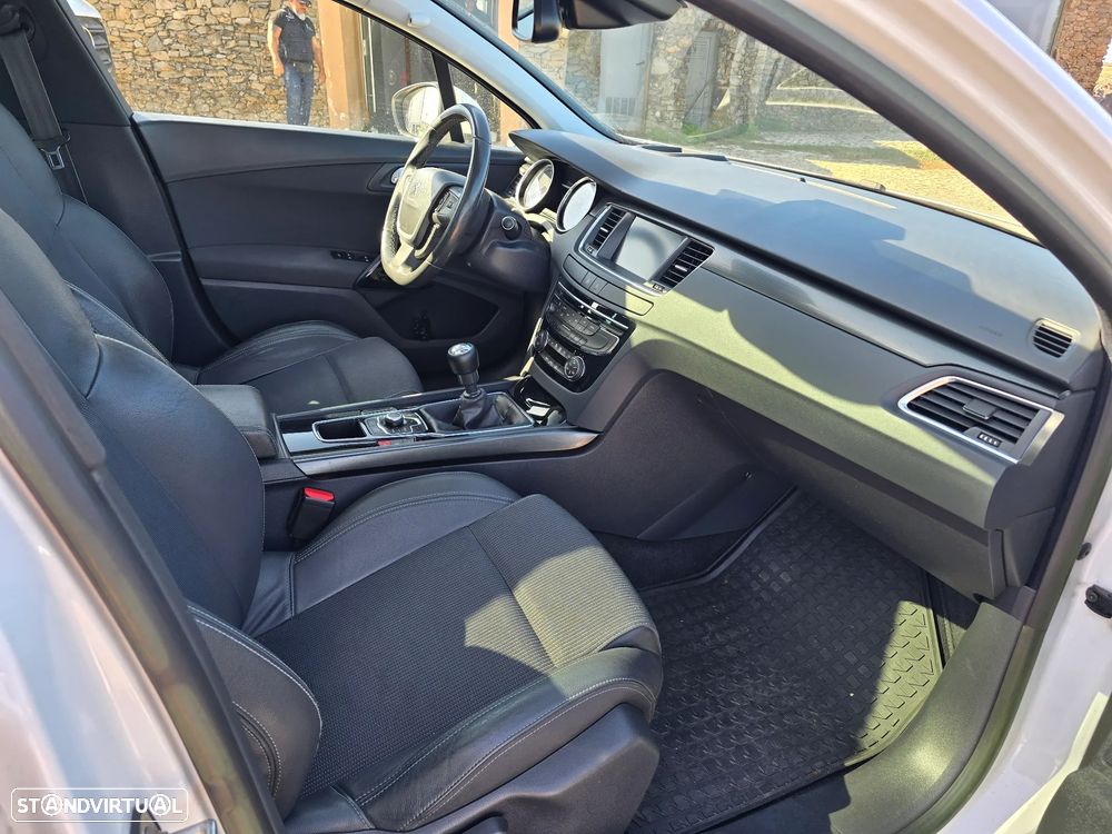 Peugeot 508 SW 1.6 e-HDi Allure J18 - 11