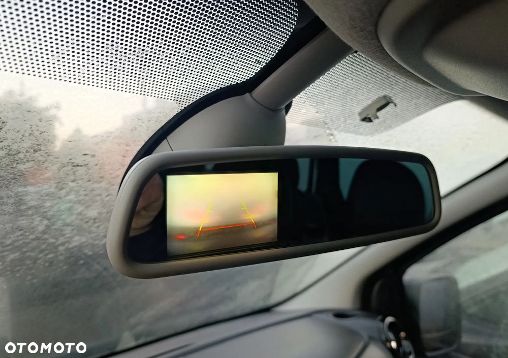 Opel Vivaro - 18