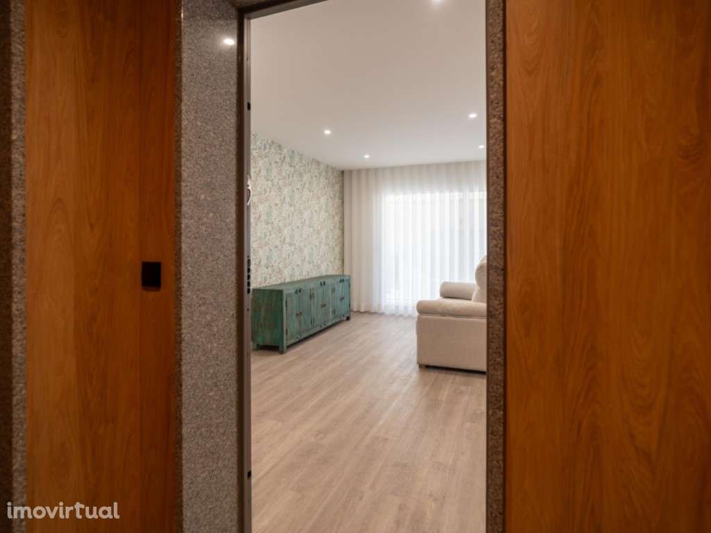 A sua casa junto ao mar: T2 mobilado e equipado no coração da vila ... - Grande imagem: 3/45