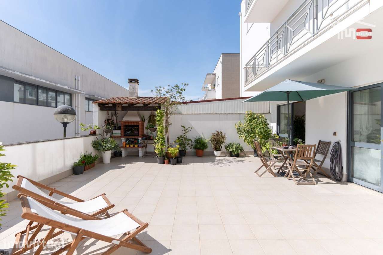 Excelente Apartamento T1 com terraço e garagem, Urbanização Pinhal ... - Grande imagem: 5/20