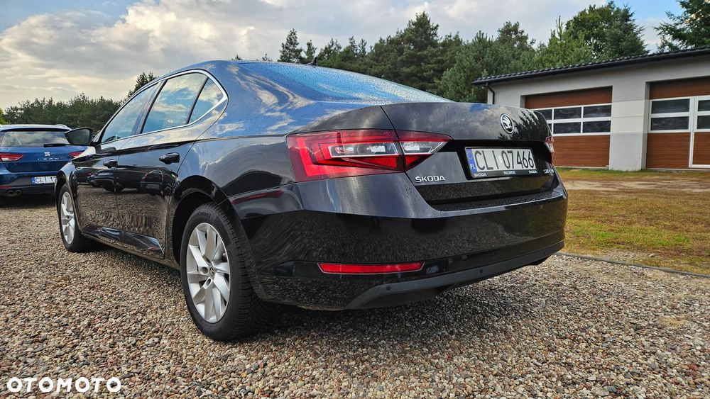 Skoda Superb 1.8 TSI Style DSG - 7