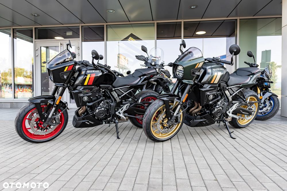 Suzuki GSX - 6