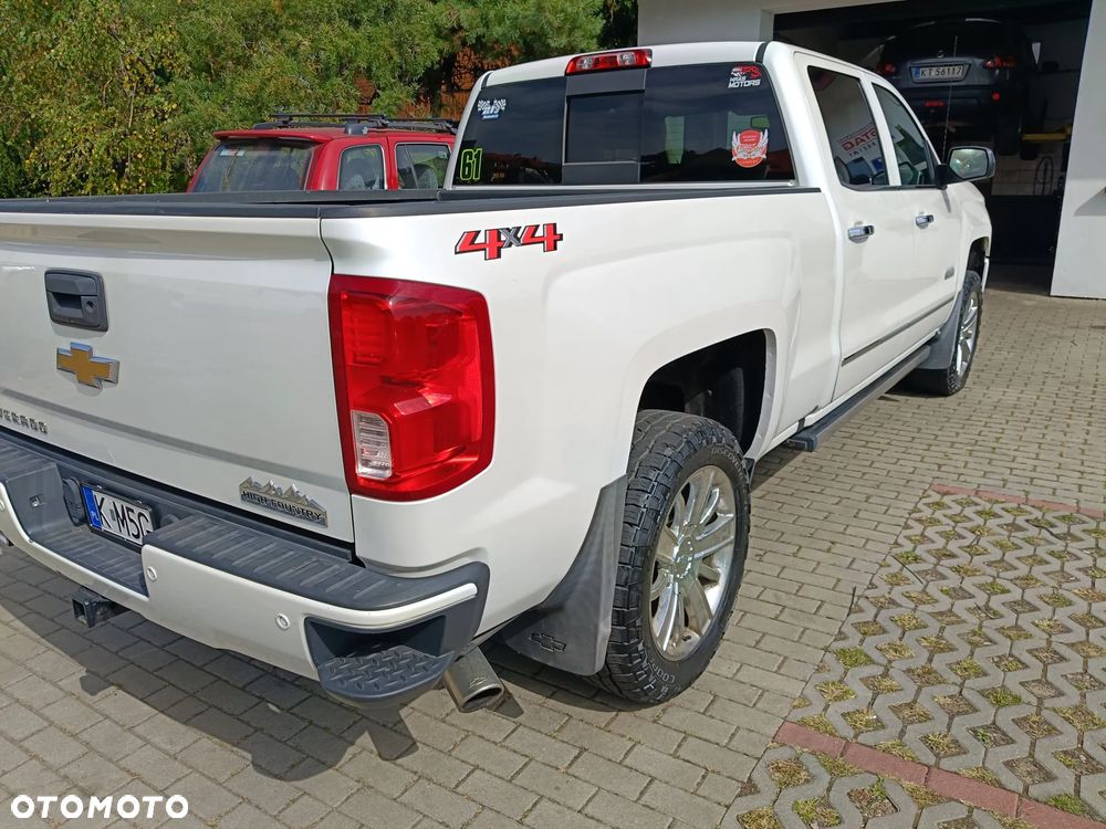 Chevrolet Silverado - 9