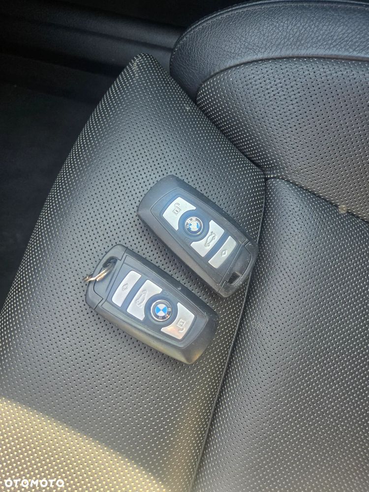 BMW Seria 5 - 32