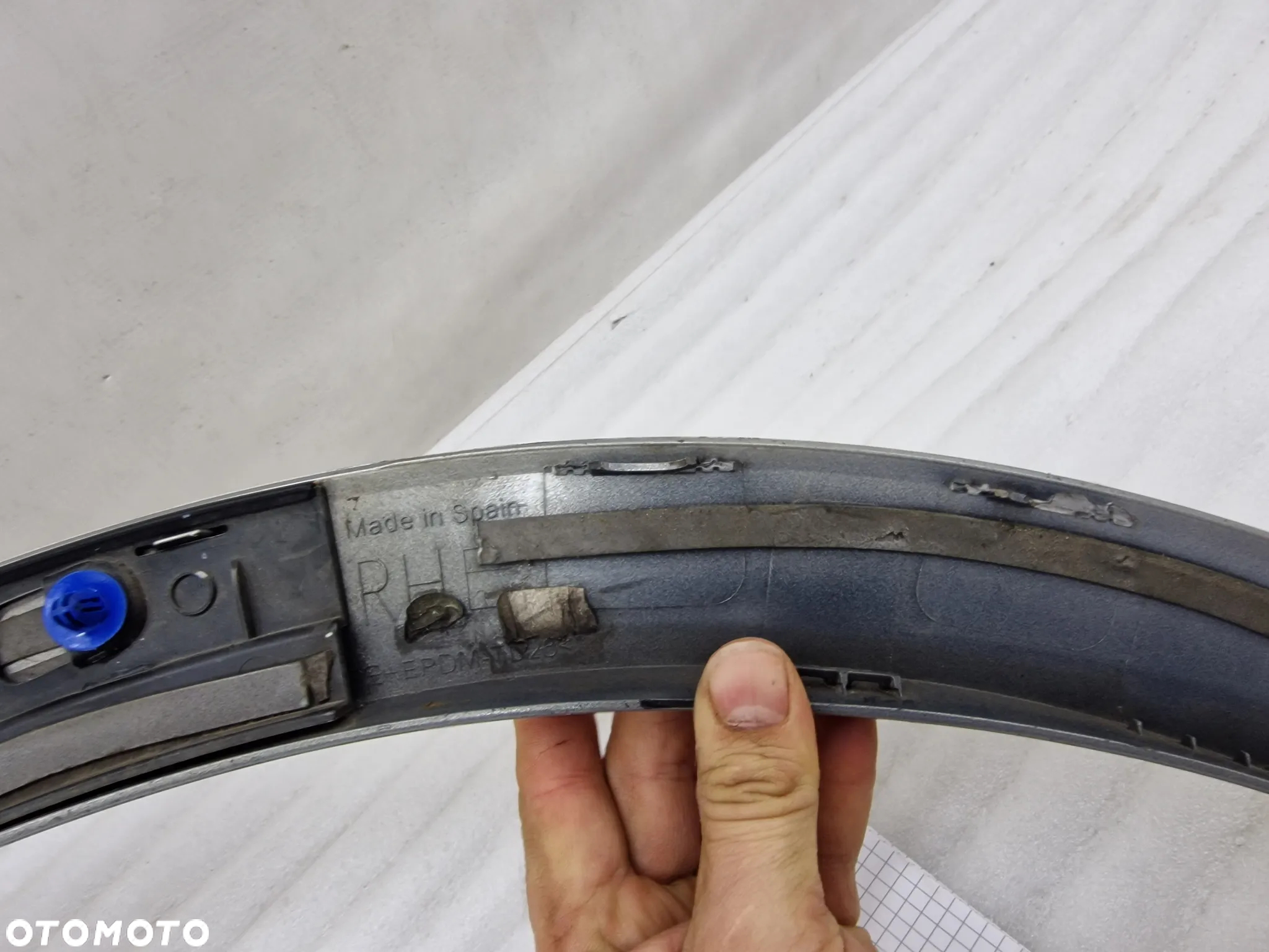 AUDI Q3 8U0 11- PRAWA / LEWA TYLNA TYLNIA TYŁ LISTWA / NAKŁADKA BŁOTNIKA , NR 8U0853818 / 8U0853818A / 8U0853818B , NR AUKCJI NB110 - 14