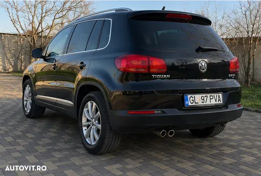 Volkswagen Tiguan 2.0 TDI 4Motion Trend & Fun - 3