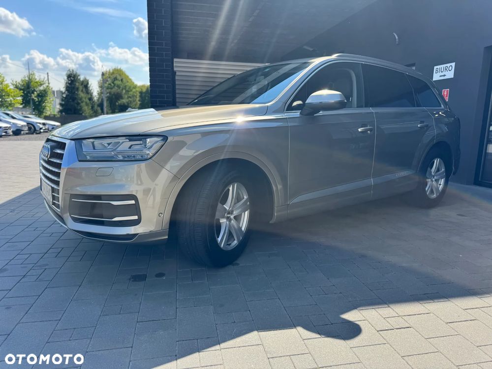 Audi Q7 - 10