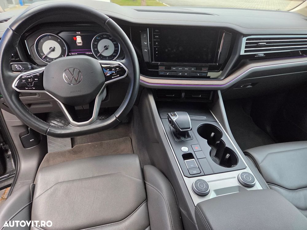 Volkswagen Touareg 3.0 V6 TDI 4Motion DPF Automatik - 11